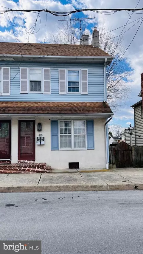 612 Manor St, Columbia, PA 17512