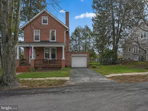 15 Princeton Ave, Lancaster, PA 17603