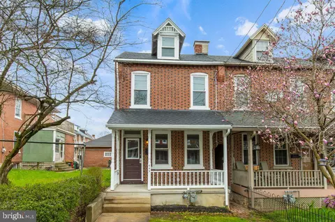 649 4th St, Lancaster, PA 17603