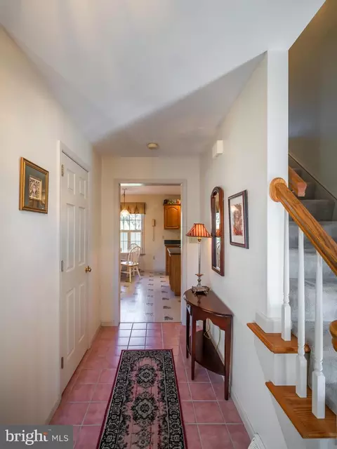 Entry Way - 161 Kings Gate Dr, Lititz, PA 17543 photo 2 of 2