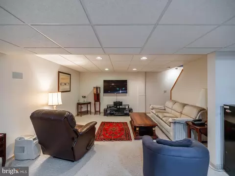 Living - 161 Kings Gate Dr, Lititz, PA 17543 photo 6 of 7