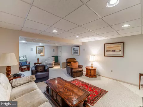 Living - 161 Kings Gate Dr, Lititz, PA 17543 photo 7 of 7