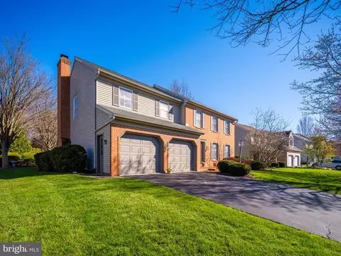 Exterior - 161 Kings Gate Dr, Lititz, PA 17543 photo 3 of 11