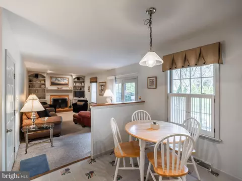 Dining - 161 Kings Gate Dr, Lititz, PA 17543 photo 4 of 4