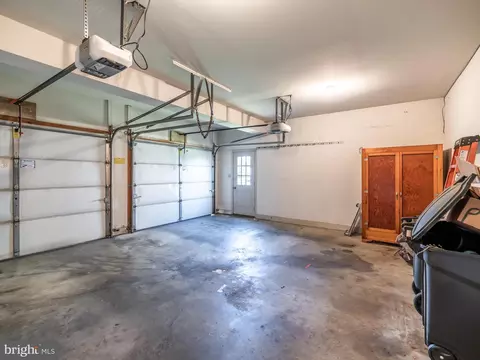 Exterior - 161 Kings Gate Dr, Lititz, PA 17543 photo 11 of 11