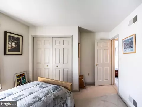 Bedroom - 161 Kings Gate Dr, Lititz, PA 17543 photo 6 of 10