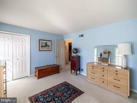 Bedroom - 161 Kings Gate Dr, Lititz, PA 17543 photo 9 of 10