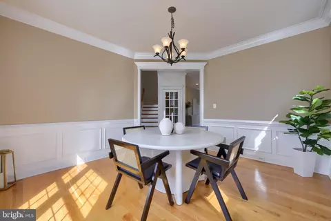 Dining - 323 Bowyer Ln, Lititz, PA 17543 photo 2 of 2