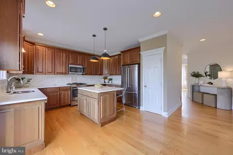 Kitchen - 323 Bowyer Ln, Lititz, PA 17543 photo 1 of 5