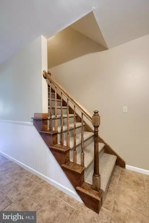 Entry Way - 746 W 6th St, Lititz, PA 17543 photo 2 of 2
