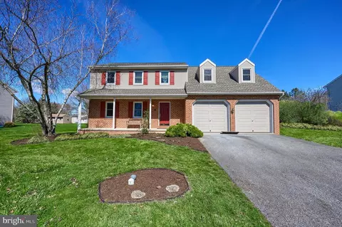 746 W 6th St, Lititz, PA 17543