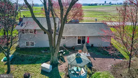 Exterior - 7 Buch Mill Rd, Lititz, PA 17543 photo 9 of 21