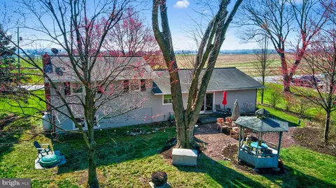 Exterior - 7 Buch Mill Rd, Lititz, PA 17543 photo 8 of 21