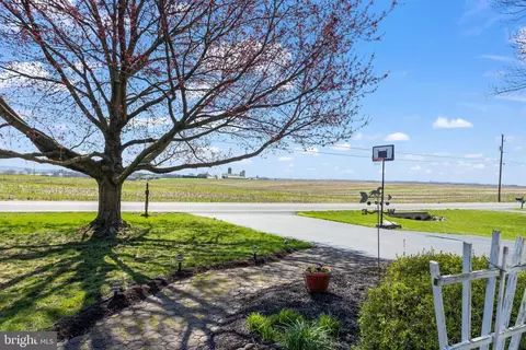 Exterior - 7 Buch Mill Rd, Lititz, PA 17543 photo 12 of 21