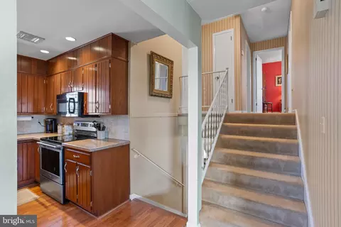 Kitchen - 7 Buch Mill Rd, Lititz, PA 17543 photo 3 of 3
