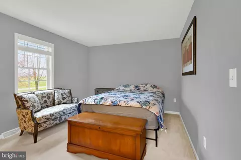 Bedroom - 81 Pebble Creek Dr, Lititz, PA 17543 photo 2 of 3