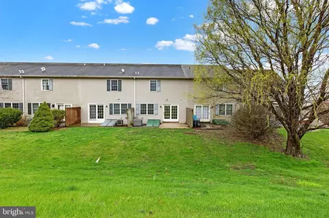 Exterior - 81 Pebble Creek Dr, Lititz, PA 17543 photo 6 of 9