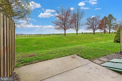 View/Area - 81 Pebble Creek Dr, Lititz, PA 17543 photo 1 of 3