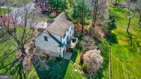 Exterior - 105 Gingrich Dr, Lititz, PA 17543 photo 5 of 19