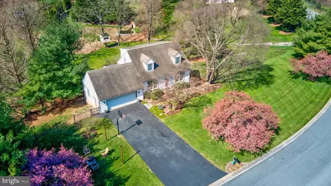 Exterior - 105 Gingrich Dr, Lititz, PA 17543 photo 14 of 19
