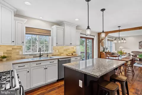 Kitchen - 105 Gingrich Dr, Lititz, PA 17543 photo 1 of 5