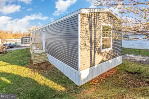 3327 L 5 Main St, Conestoga, PA 17516