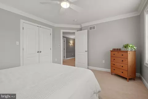 Bedroom - 1149 S Bristol Dr, Lititz, PA 17543 photo 5 of 7