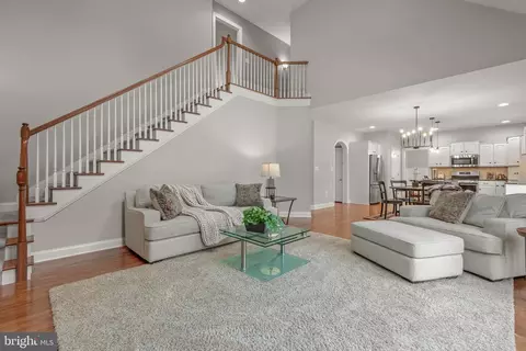 Living - 1149 S Bristol Dr, Lititz, PA 17543 photo 3 of 5