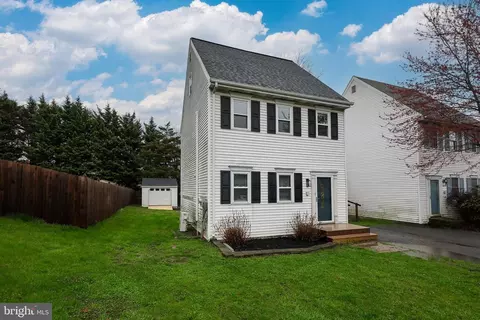 Exterior - 671 S Cedar St, Lititz, PA 17543 photo 6 of 8