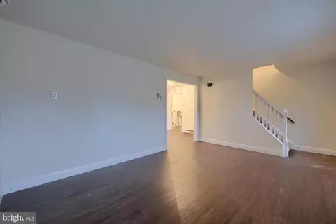 Living - 671 S Cedar St, Lititz, PA 17543 photo 1 of 2