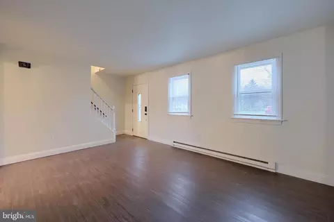 Living - 671 S Cedar St, Lititz, PA 17543 photo 2 of 2