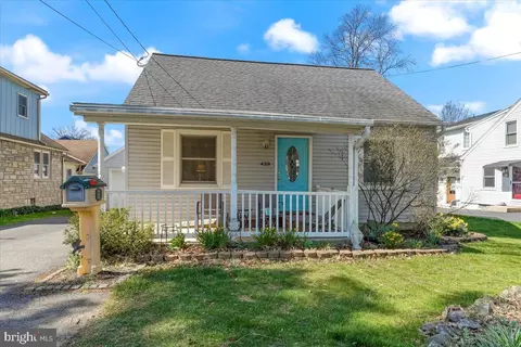 Exterior - 438 Woodcrest Ave, Lititz, PA 17543 photo 10 of 11