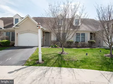 16 Rumford Ct, Lancaster, PA 17602