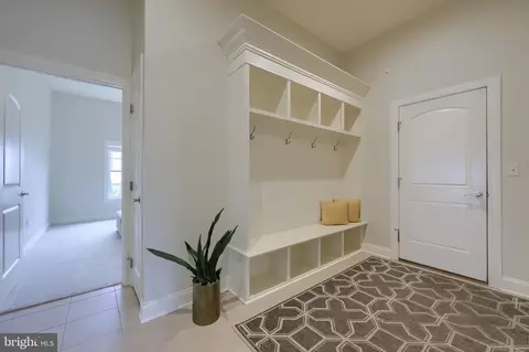 Entry Way - 683 Integrity Dr, Lititz, PA 17543 photo 2 of 2