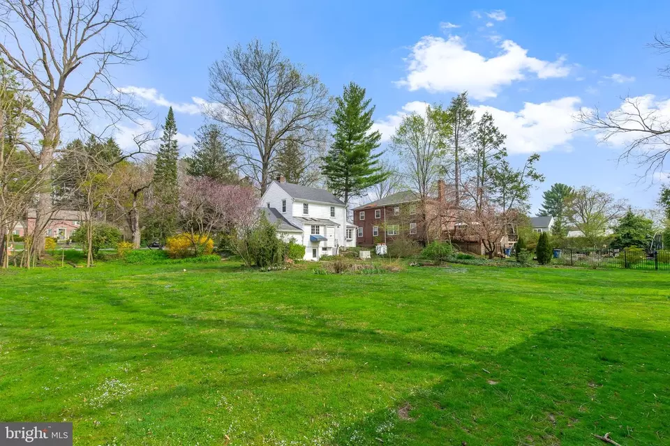 Exterior - 170 Kready Ave, Millersville, PA 17551 photo 7 of 7