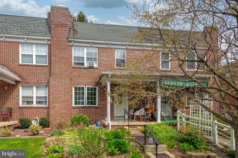 719 E Madison St, Lancaster, PA 17602