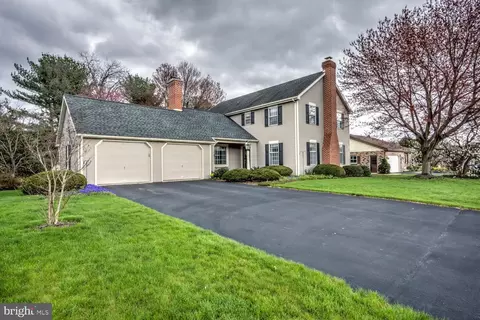 1005 Clearview Ave, Ephrata, PA 17522
