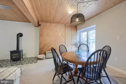 Dining - 805 S Cedar St, Lititz, PA 17543 photo 1 of 3