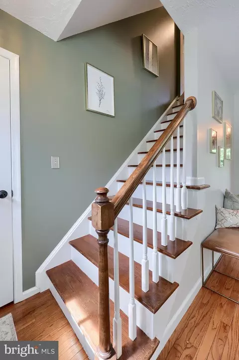 Entry Way - 805 S Cedar St, Lititz, PA 17543 photo 2 of 3