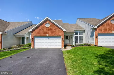 4051 Laurel Ln, Mount Joy, PA 17552