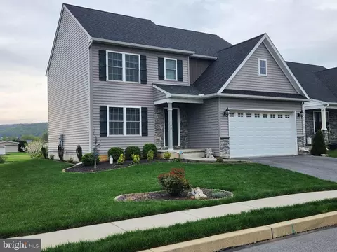 208 Jared Way, New Holland, PA 17557