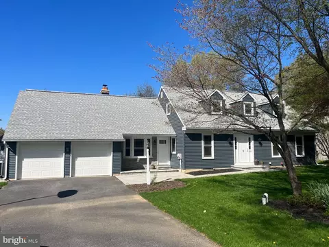 1733 Wheatland Ave, Lancaster, PA 17603