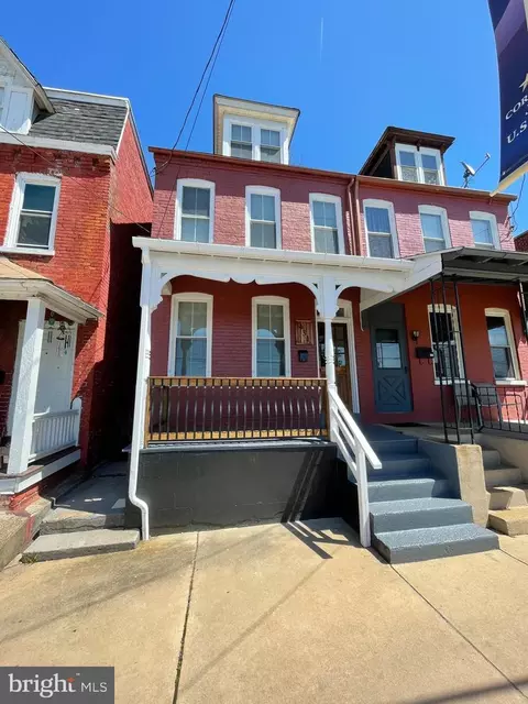 431 N 3rd St, Columbia, PA 17512