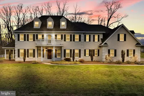 58 Center Rd, Quarryville, PA 17566