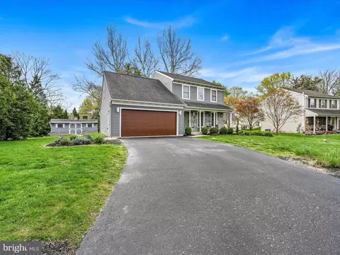 20 E Grant St, Lititz, PA 17543