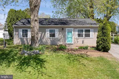 107 Hoover Rd, Lancaster, PA 17603