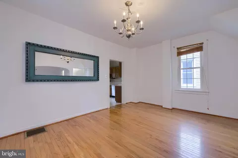122 S Spruce St, Lititz, PA 17543 photo 9