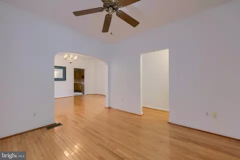 122 S Spruce St, Lititz, PA 17543 photo 8