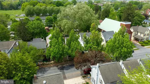 122 S Spruce St, Lititz, PA 17543 photo 43