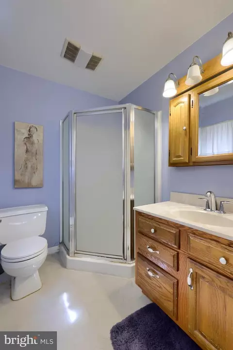 122 S Spruce St, Lititz, PA 17543 photo 17